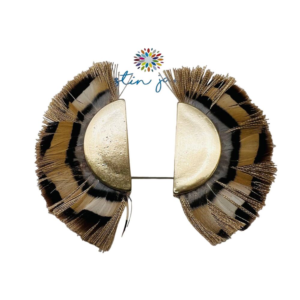 NEW! Austin James Fan Earrings
